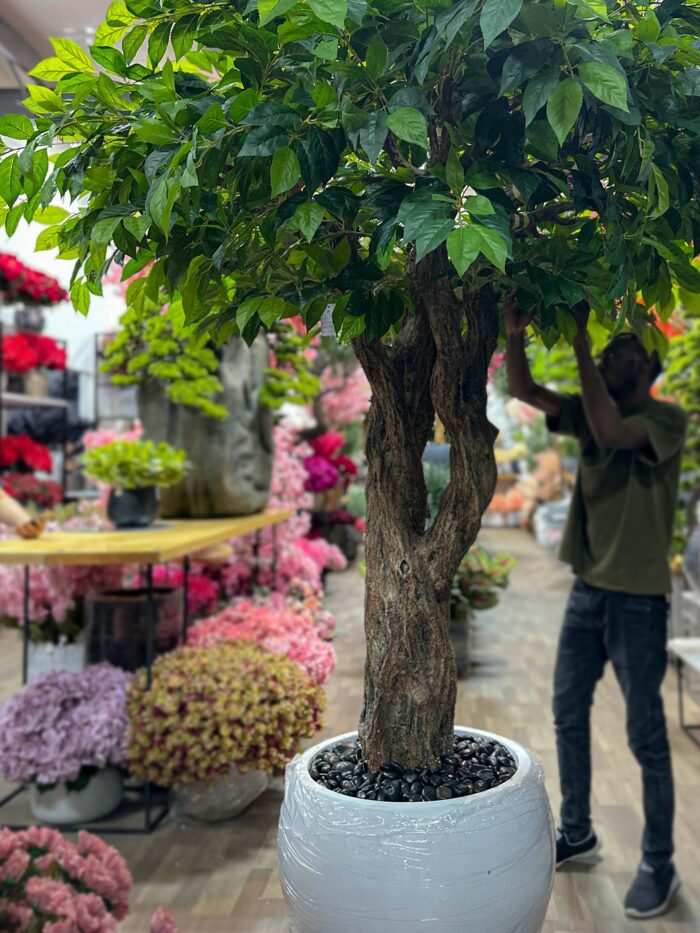 شجرة خضراء صناعية 9346